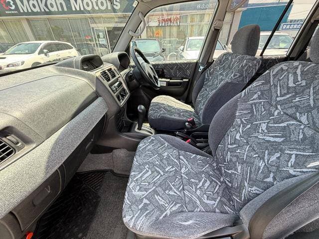 1998 Mitsubishi Pajero JDM car for sale — photo 16 of 20