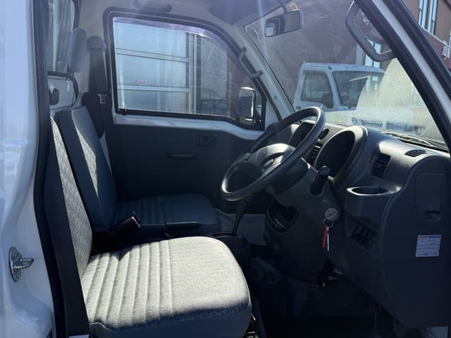 2007 Daihatsu Hijet JDM car for sale — photo 6 of 8