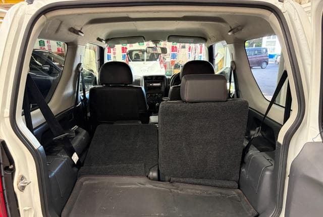 2009 Suzuki Jimny JDM car for sale — photo 25 of 25