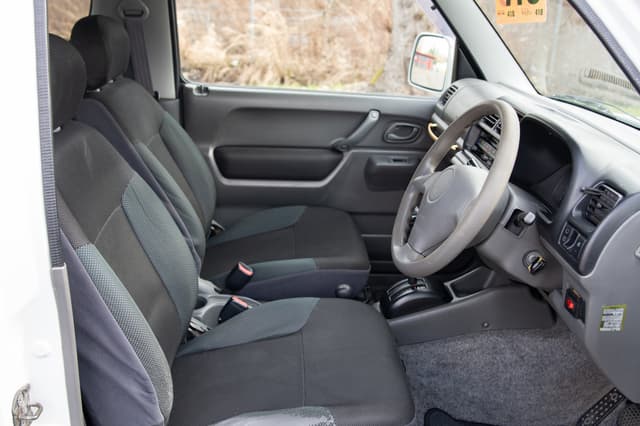 2000 Suzuki Jimny JDM car for sale — photo 14 of 14