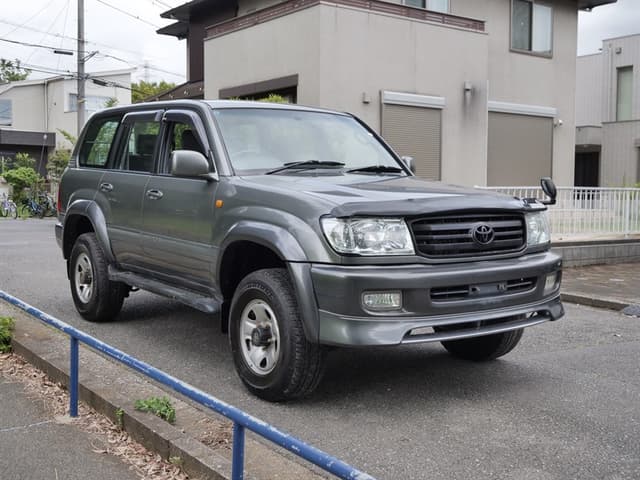 1998 Toyota Land Cruiser JDM car for sale — photo 3 of 25