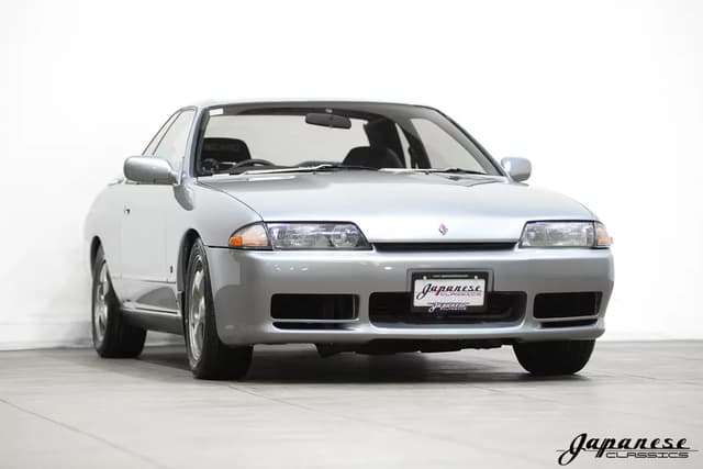 1991 Nissan Skyline JDM car for sale — photo 3 of 25