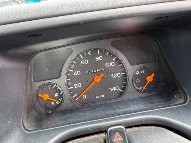 2001 Subaru Sambar JDM car for sale — photo 7 of 9