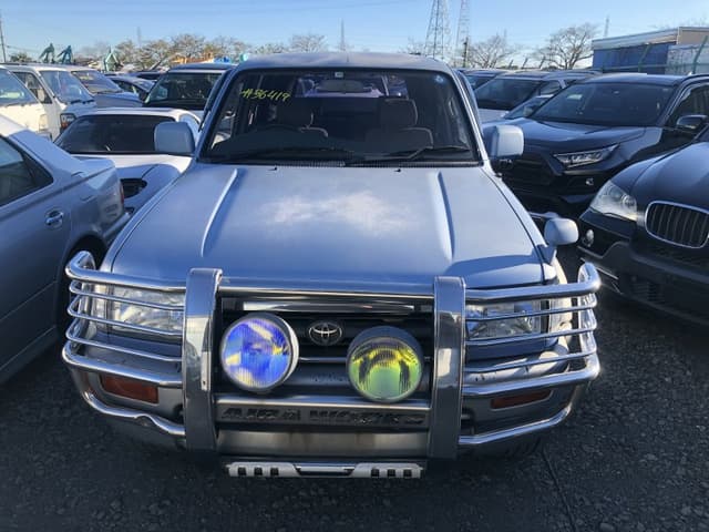 1996 Toyota Hilux Surf JDM car for sale — photo 2 of 5