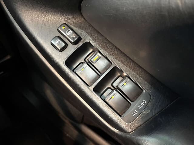 1999 Toyota Aristo JDM car for sale — photo 19 of 25