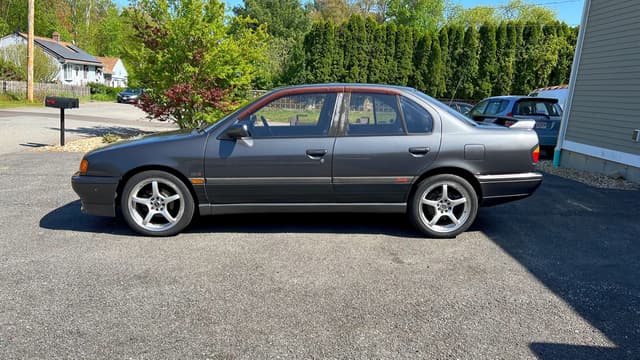 1994 Nissan Primera JDM car for sale — photo 17 of 17
