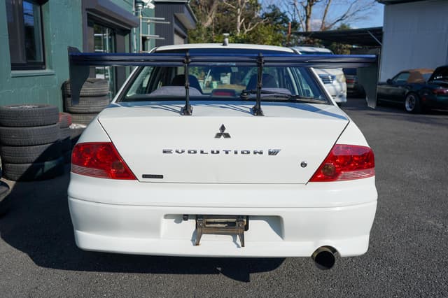 2001 Mitsubishi Lancer Evolution JDM car for sale — photo 9 of 25