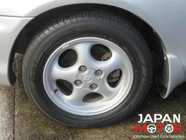 2000 Mazda Roadster (Eunos Roadster / MX-5) JDM car for sale — photo 7 of 13