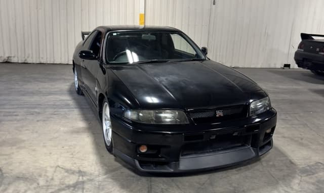 1995 Nissan Skyline JDM car for sale — photo 3 of 25