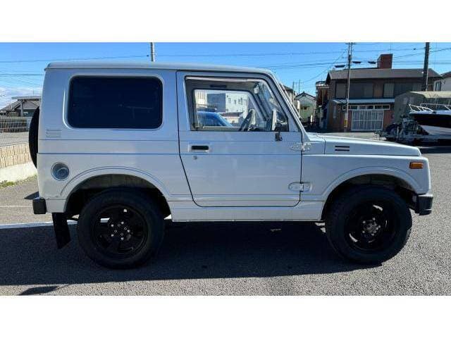1984 Suzuki Jimny JDM car for sale — photo 4 of 20