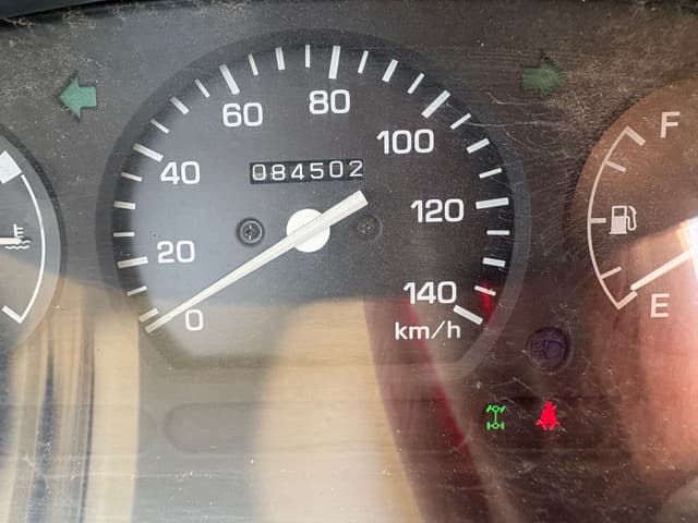 2000 Daihatsu Hijet JDM car for sale — photo 17 of 25