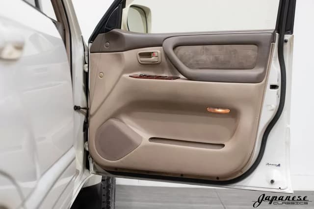 2000 Toyota Land Cruiser JDM car for sale — photo 19 of 25