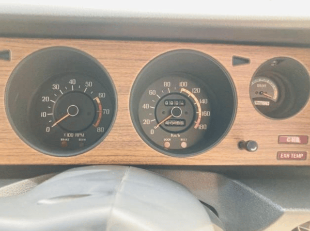 1976 Nissan Skyline JDM car for sale — photo 12 of 13