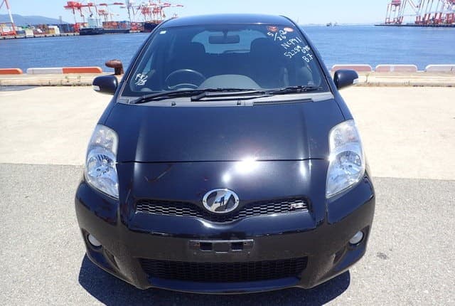 2008 Toyota Vitz JDM car for sale — photo 8 of 25