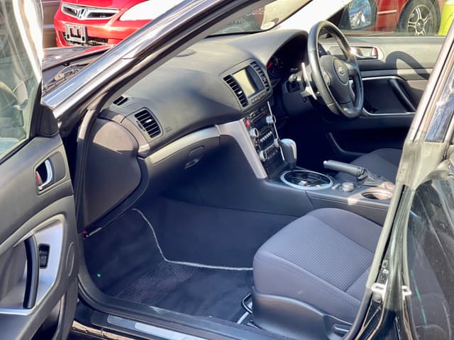 2006 Subaru Legacy JDM car for sale — photo 11 of 23