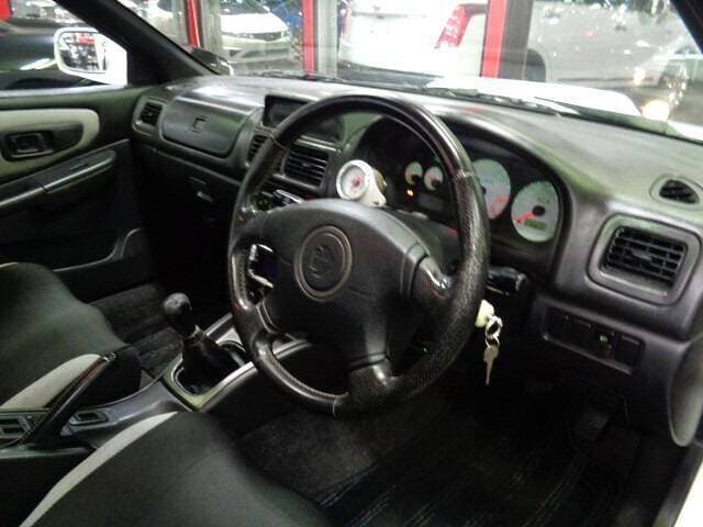1998 Subaru Impreza JDM car for sale — photo 3 of 12