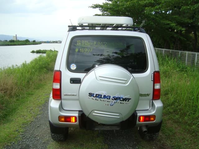 1998 Suzuki Jimny JDM car for sale — photo 5 of 5