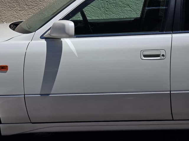1999 Toyota Celsior JDM car for sale — photo 9 of 25
