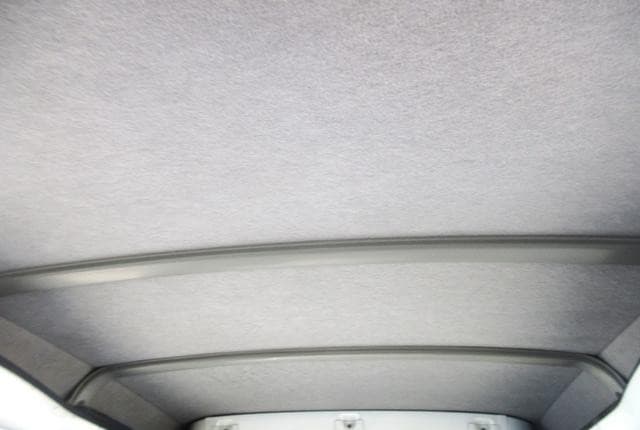 2005 Daihatsu Hijet JDM car for sale — photo 12 of 25