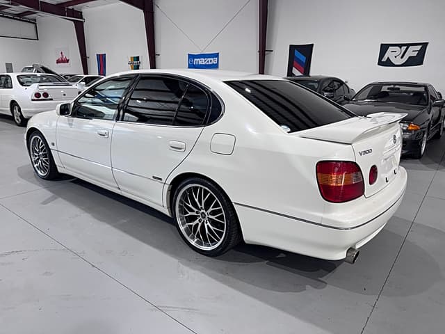 1997 Toyota Aristo JDM car for sale — photo 3 of 25