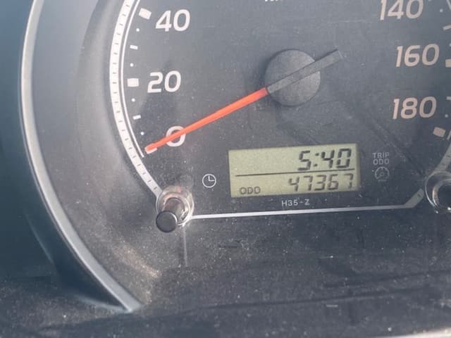 2006 Toyota HiAce JDM car for sale — photo 3 of 12