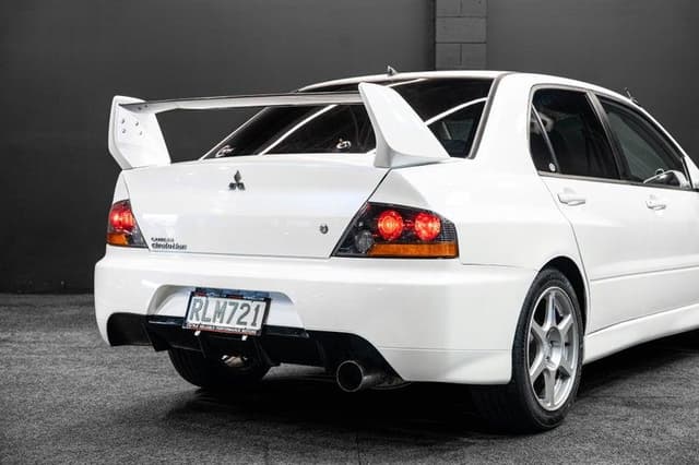 2003 Mitsubishi Lancer Evolution JDM car for sale — photo 16 of 20