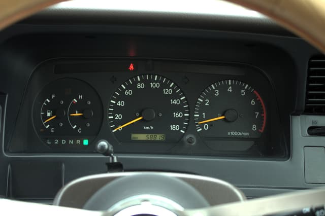 1997 Toyota HiAce JDM car for sale — photo 12 of 25