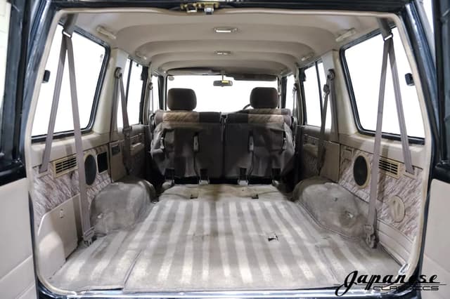 1995 Toyota Land Cruiser JDM car for sale — photo 23 of 25