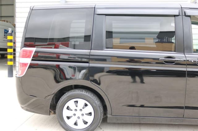 2011 JDM car for sale — photo 8 of 25