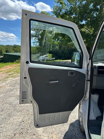 2000 Mitsubishi Minicab JDM car for sale — photo 14 of 25