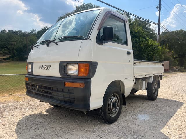 1996 Daihatsu Hijet JDM car for sale — photo 2 of 11