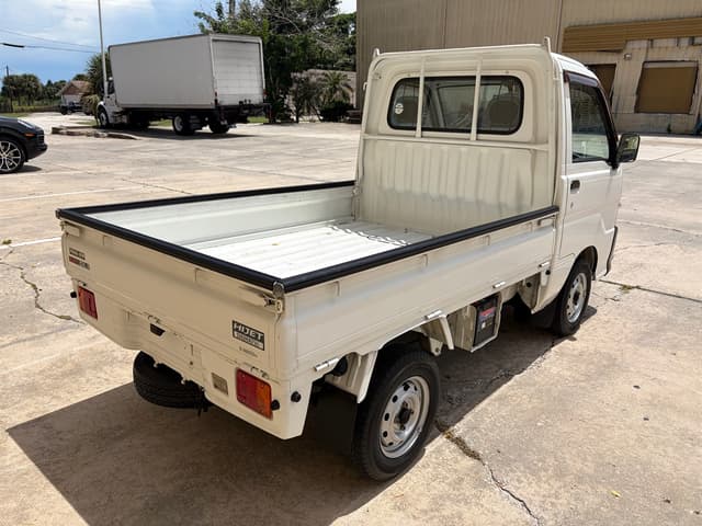 1999 Daihatsu Hijet JDM car for sale — photo 9 of 18