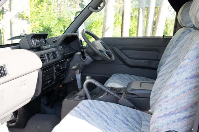 1999 Mitsubishi Delica JDM car for sale — photo 14 of 19