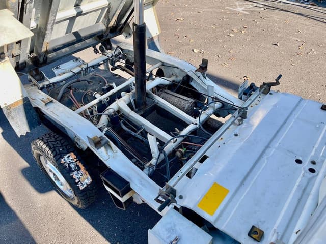 1992 Daihatsu Hijet JDM car for sale — photo 24 of 25