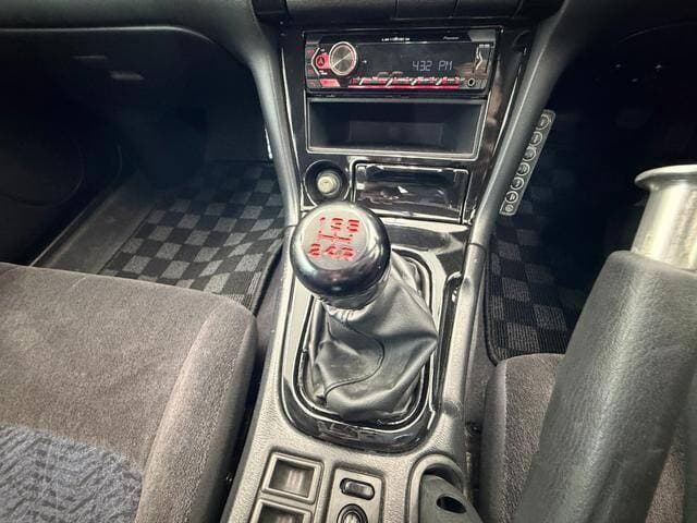 1998 Nissan Silvia JDM car for sale — photo 9 of 18