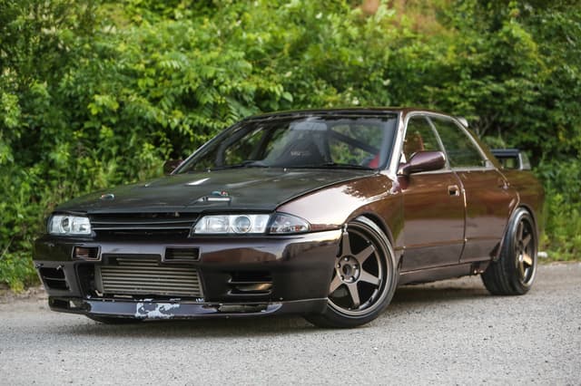 1991 Nissan Skyline JDM car for sale — photo 17 of 25