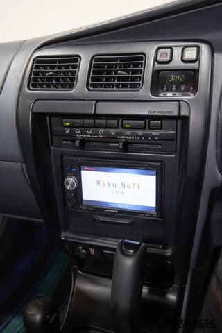 1996 Toyota Hilux Surf JDM car for sale — photo 10 of 25