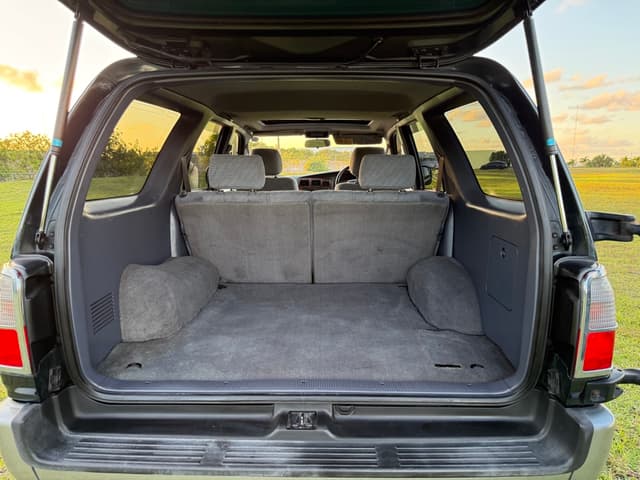 1996 Toyota Hilux Surf JDM car for sale — photo 29 of 47