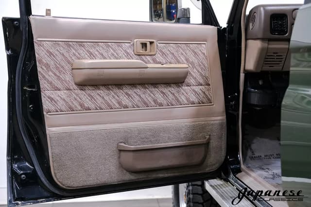 1995 Toyota Land Cruiser JDM car for sale — photo 18 of 25