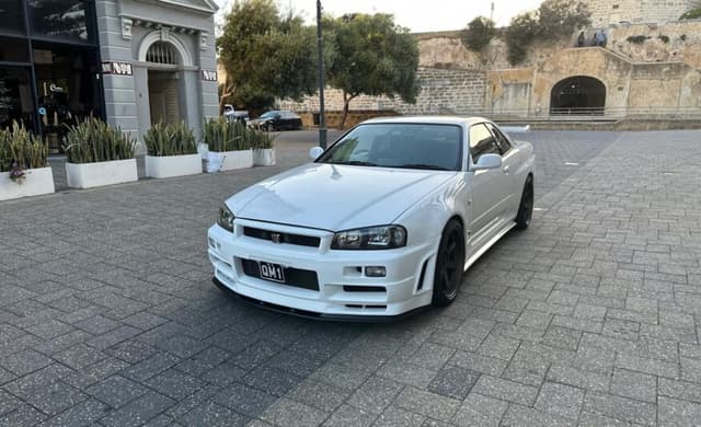 1999 Nissan Skyline JDM car for sale — photo 8 of 10
