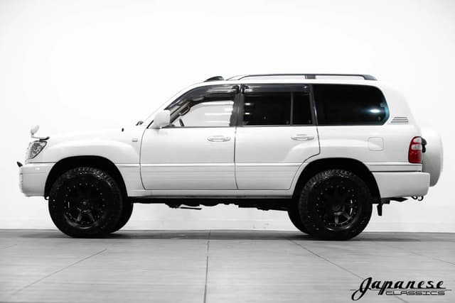 1998 Toyota Land Cruiser JDM car for sale — photo 4 of 25