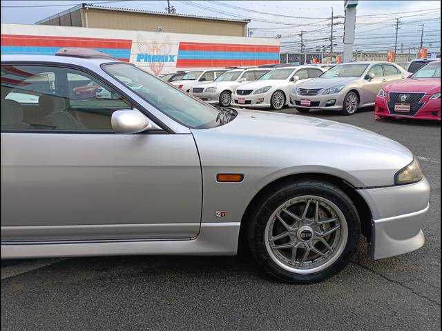 1995 Nissan Skyline JDM car for sale — photo 12 of 25