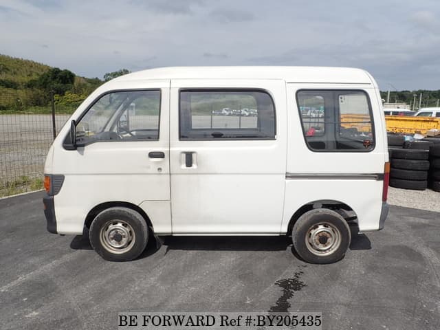 1994 Daihatsu Hijet JDM car for sale — photo 2 of 25