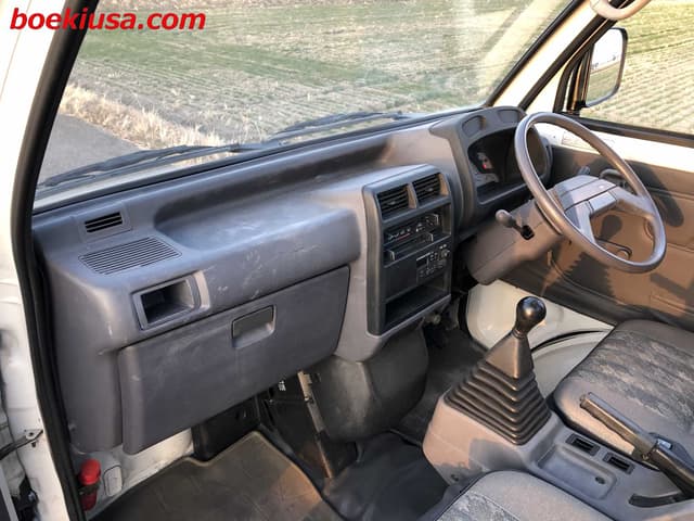 1995 Mitsubishi Minicab JDM car for sale — photo 9 of 23