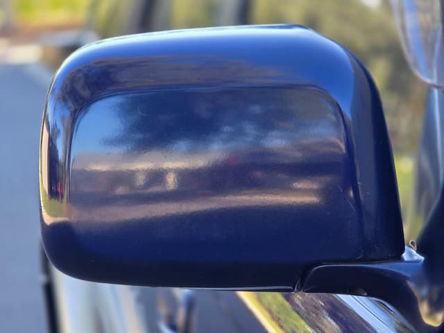 1996 Toyota Hilux Surf JDM car for sale — photo 22 of 25