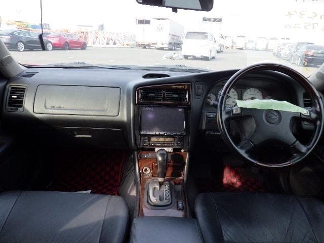 2000 Nissan Stagea JDM car for sale — photo 10 of 12