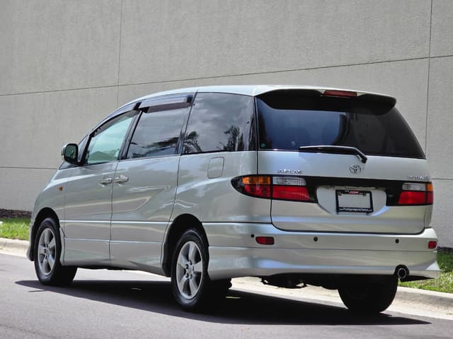 2000 Toyota Estima JDM car for sale — photo 12 of 25
