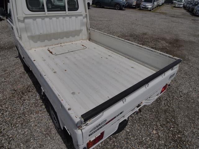 2001 Daihatsu Hijet JDM car for sale — photo 15 of 25