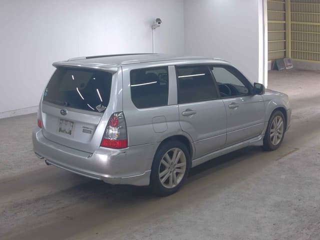 2005 Subaru Forester JDM car for sale — photo 2 of 6