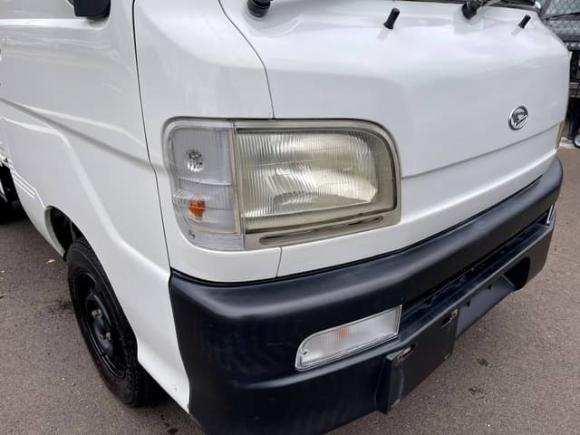 1999 Daihatsu Hijet JDM car for sale — photo 10 of 25